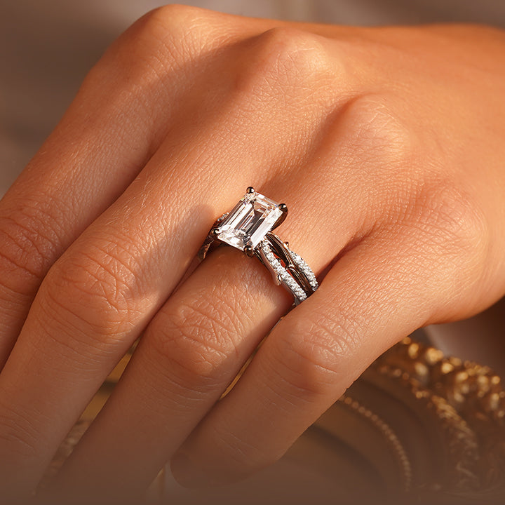 Emerald Cut Diamond Engagement Rings Mobile Banner