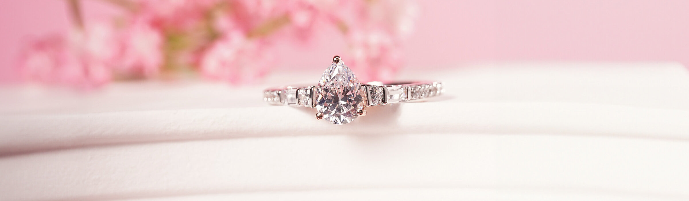 Pear Cut Diamond Engagement Rings Desktop Banner