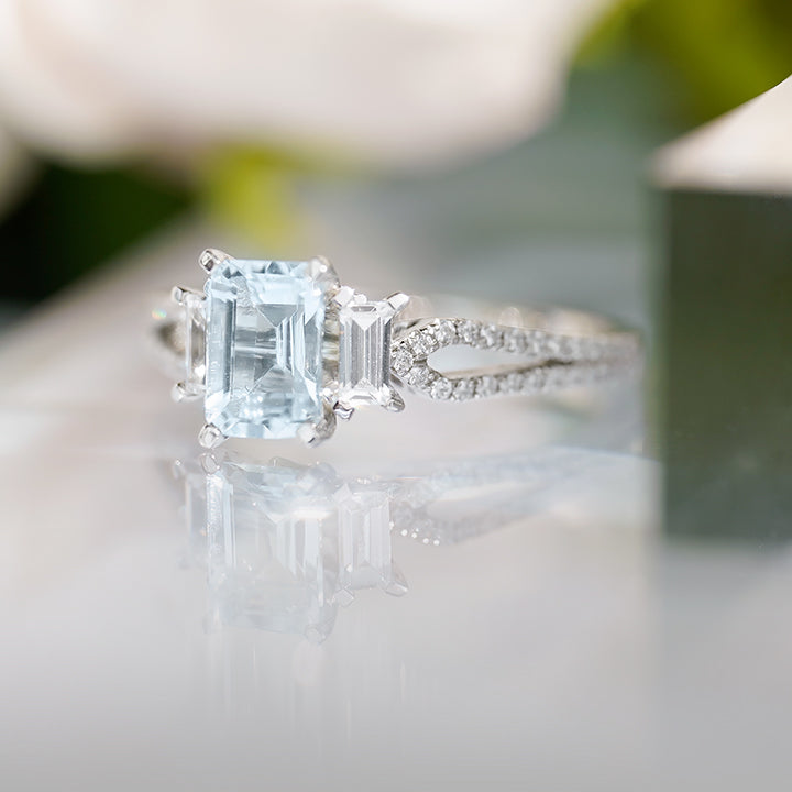 Three-Stone Diamond Engagement Rings Mobile Banner