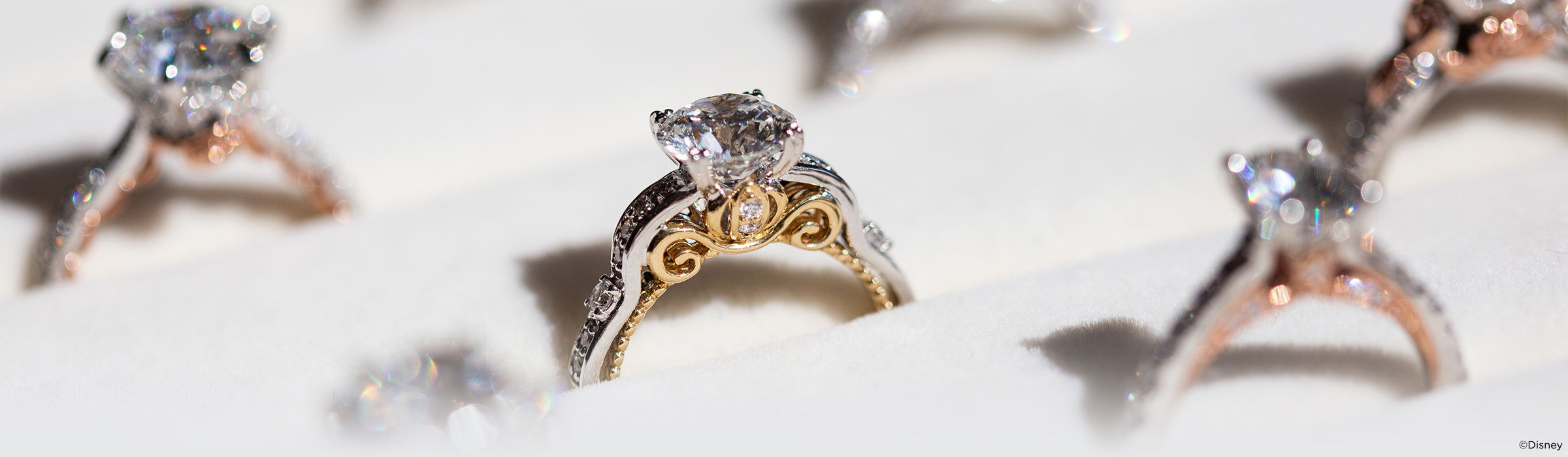 Yellow Gold Lab Grown Diamond Jewelry Desktop Banner
