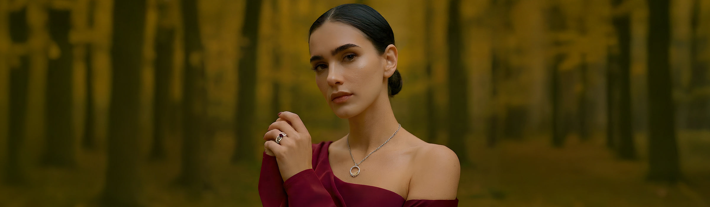 Disney's Anna Inspired Diamond And Gemstone Jewelry Desktop Banner