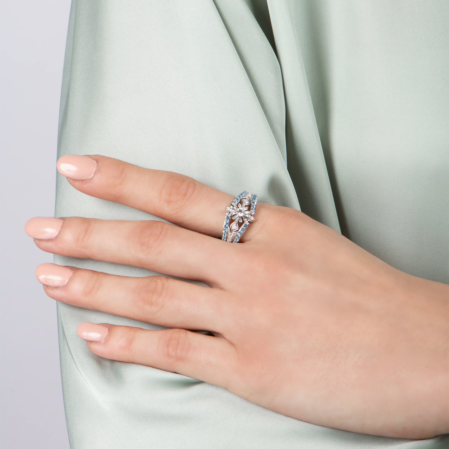 Enchanted Disney Fine Jewelry Sterling Silver with 1/4 CTTW Diamond and Blue Topaz Frozen 2 Elsa Fashion Ring