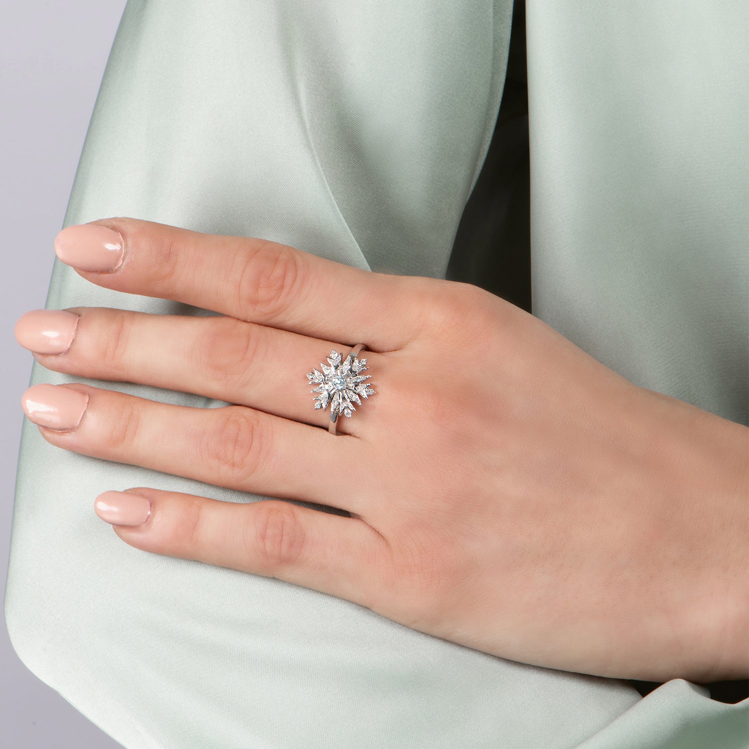 Elsa Ice Rings Disney Elsa Inspired Diamond Snowflake Ring in Sterling Silver 1/4 CTTW ...