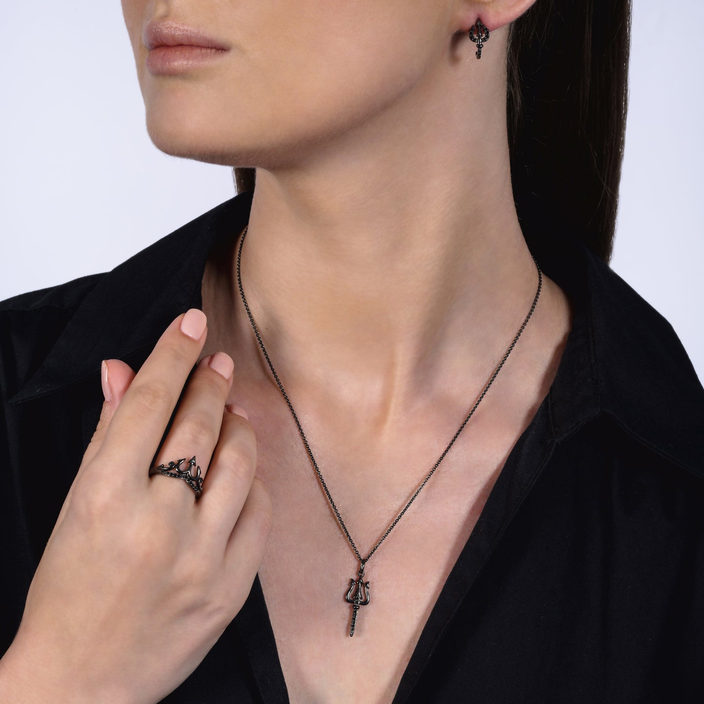 Enchanted Disney Fine Jewelry Black Rhodium over Sterling Silver with 1/10 CTTW Black Diamonds Ursula Trident Ring