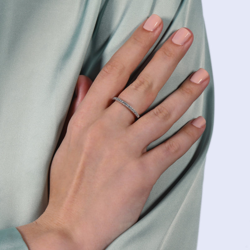 enchanted_disney-belle_wedding_band_1/4CTTW_2