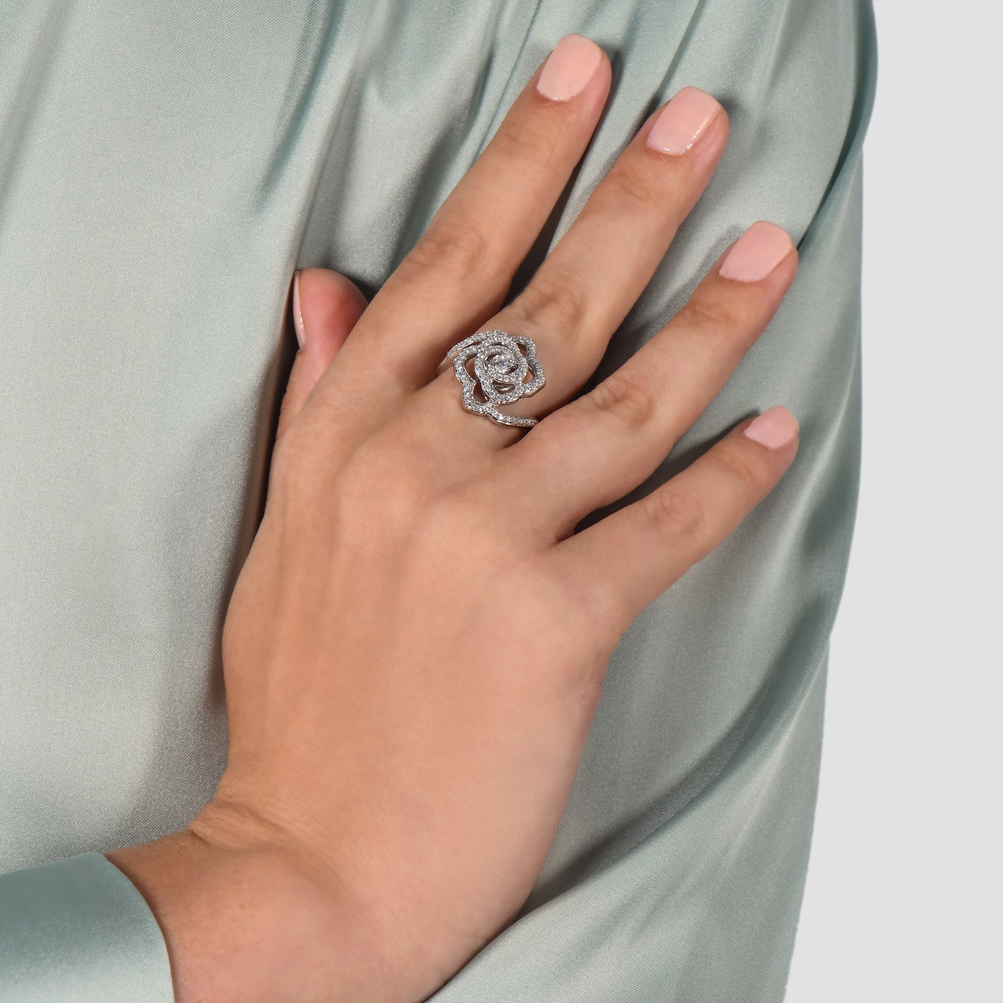 Enchanted Disney Fine Jewelry 14K White Gold 5/8 CTTW Belle Rose Ring