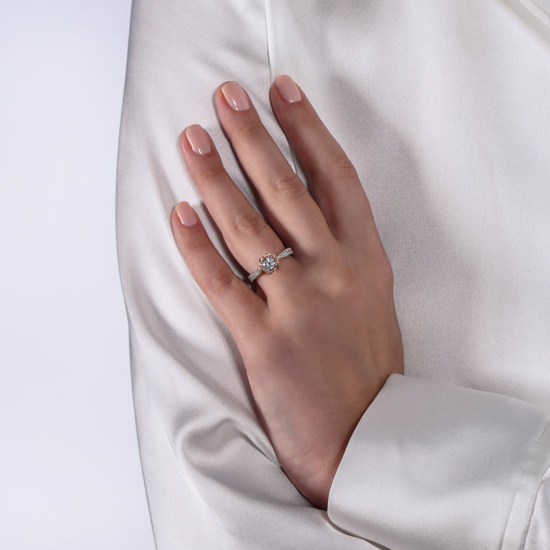 enchanted_disney-belle_bridal_ring_3/4CTTW_2