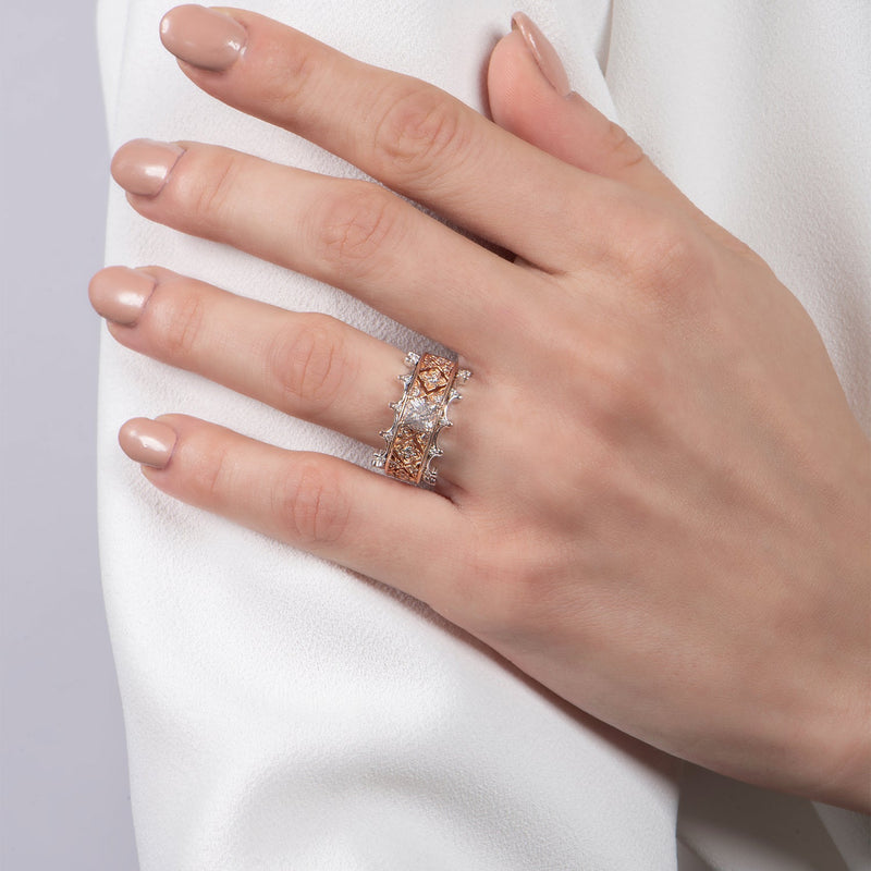 enchanted_disney-aurora_engagement_ring_1/5CTTW_2