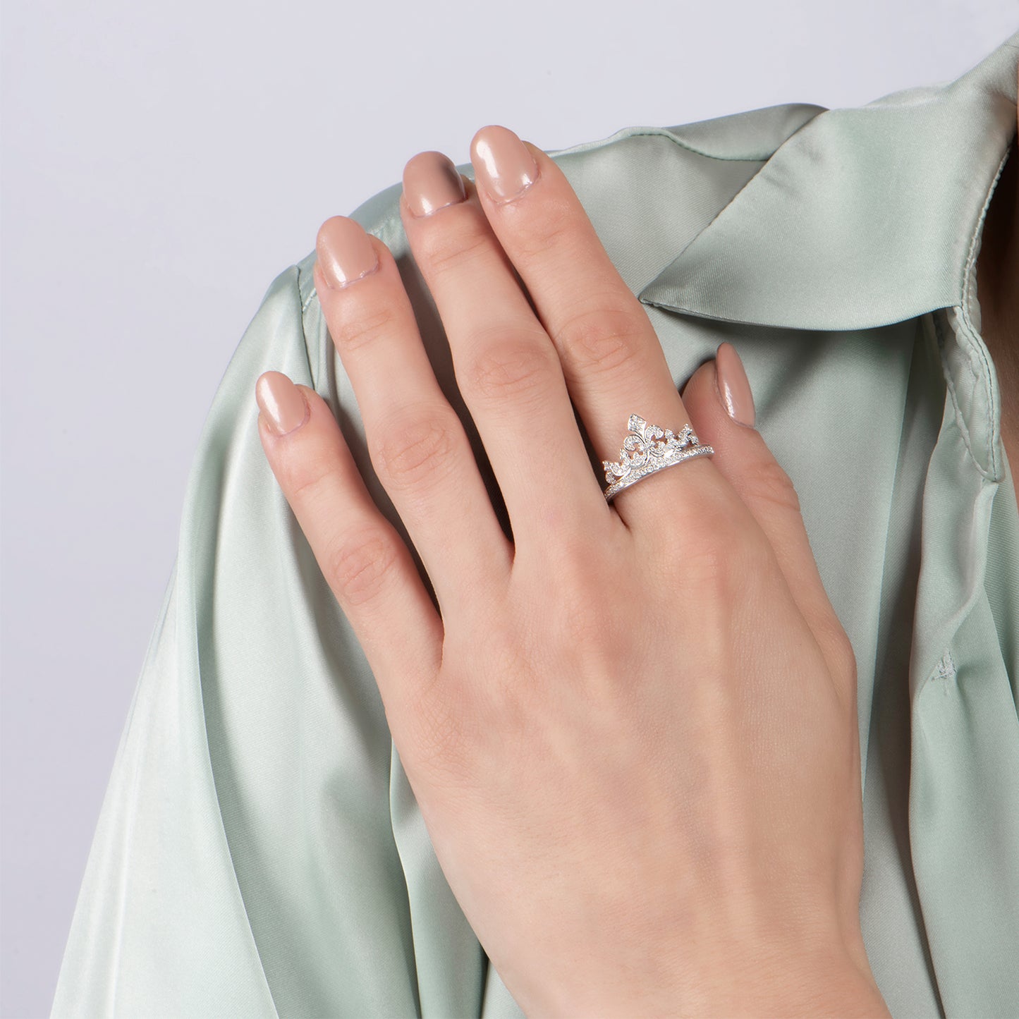 Enchanted Disney Fine Jewelry Sterling Silver 1/4 CTTW Majestic Princess Crown Ring